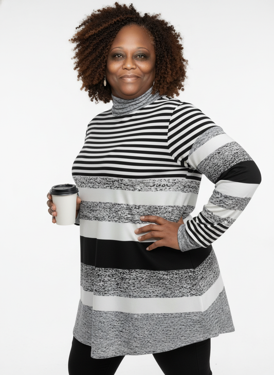 EMERY ROSE    Black and White Striped Turtleneck Long Top